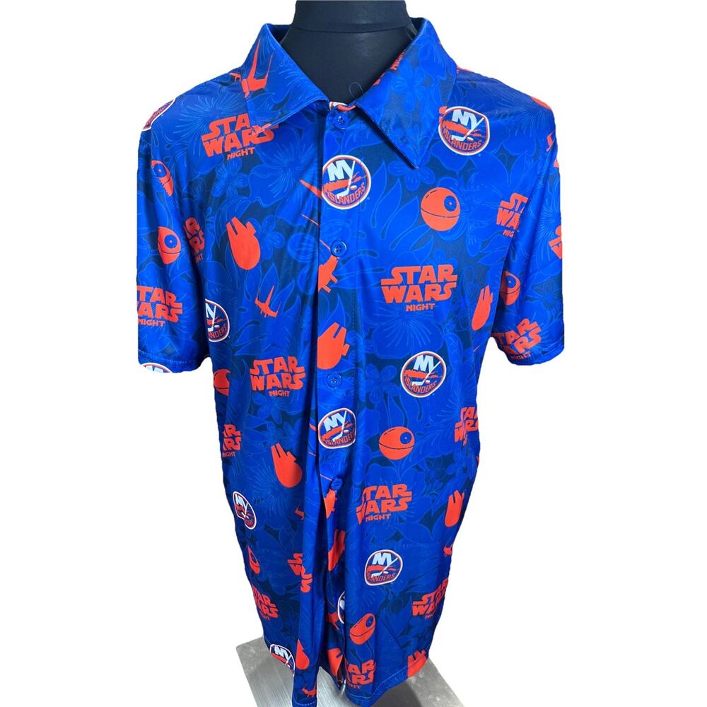 Novelty Coyote NY Islander Star Wars Short Sleeve Poly Button Up Shirt Men’s XL